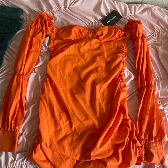 Cute orange going out dress brand new never worn - Picture 2 of 2